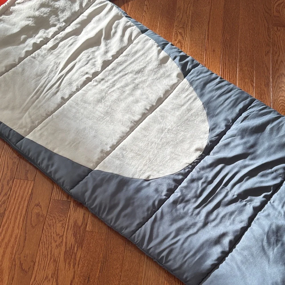 Shark Sleeping Bag (copy) see Kids section - Picture 5 of 17